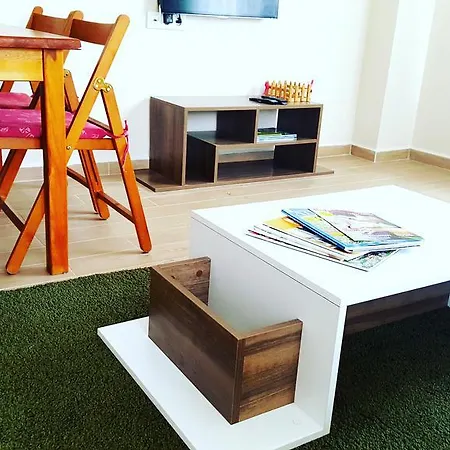 아파트 Suna İmroz